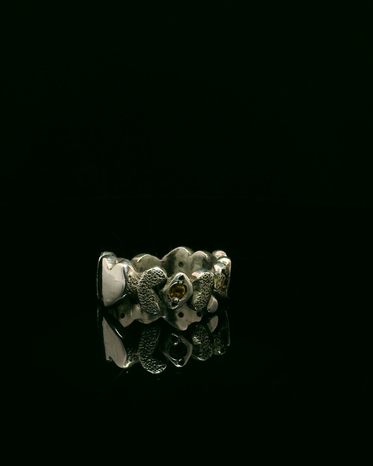 Elegant Silver Heart Ring
