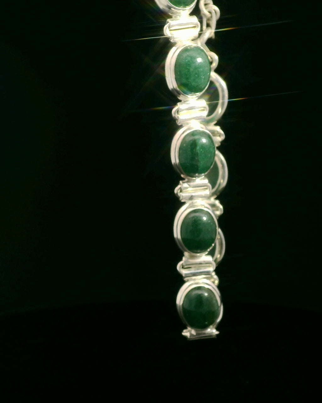 Elegant Silver and Nephrite Jade Bracelet