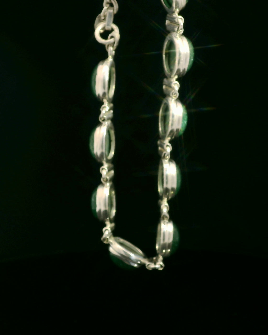 Elegant Silver and Nephrite Jade Bracelet