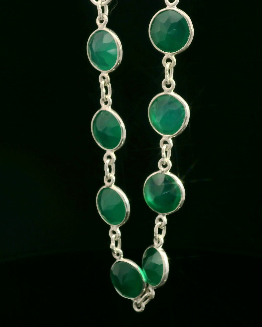 Elegant Chrysoprase Bracelet