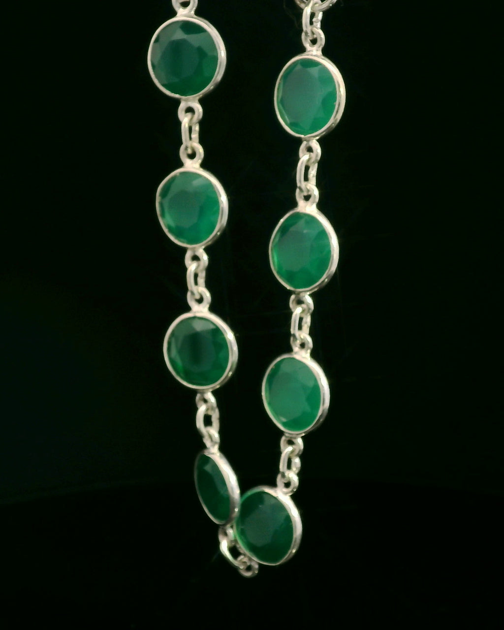 Elegant Chrysoprase Bracelet