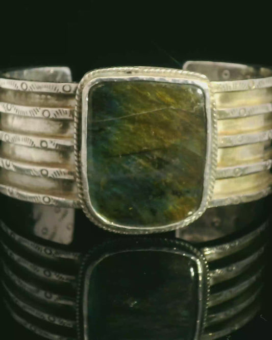 Cuff